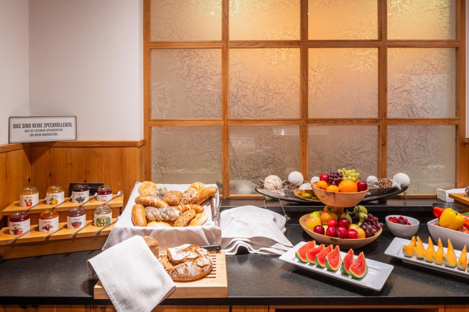 Wander- Und Wellnesshotel Kanzler Bad Mitterndorf Zewnętrze zdjęcie