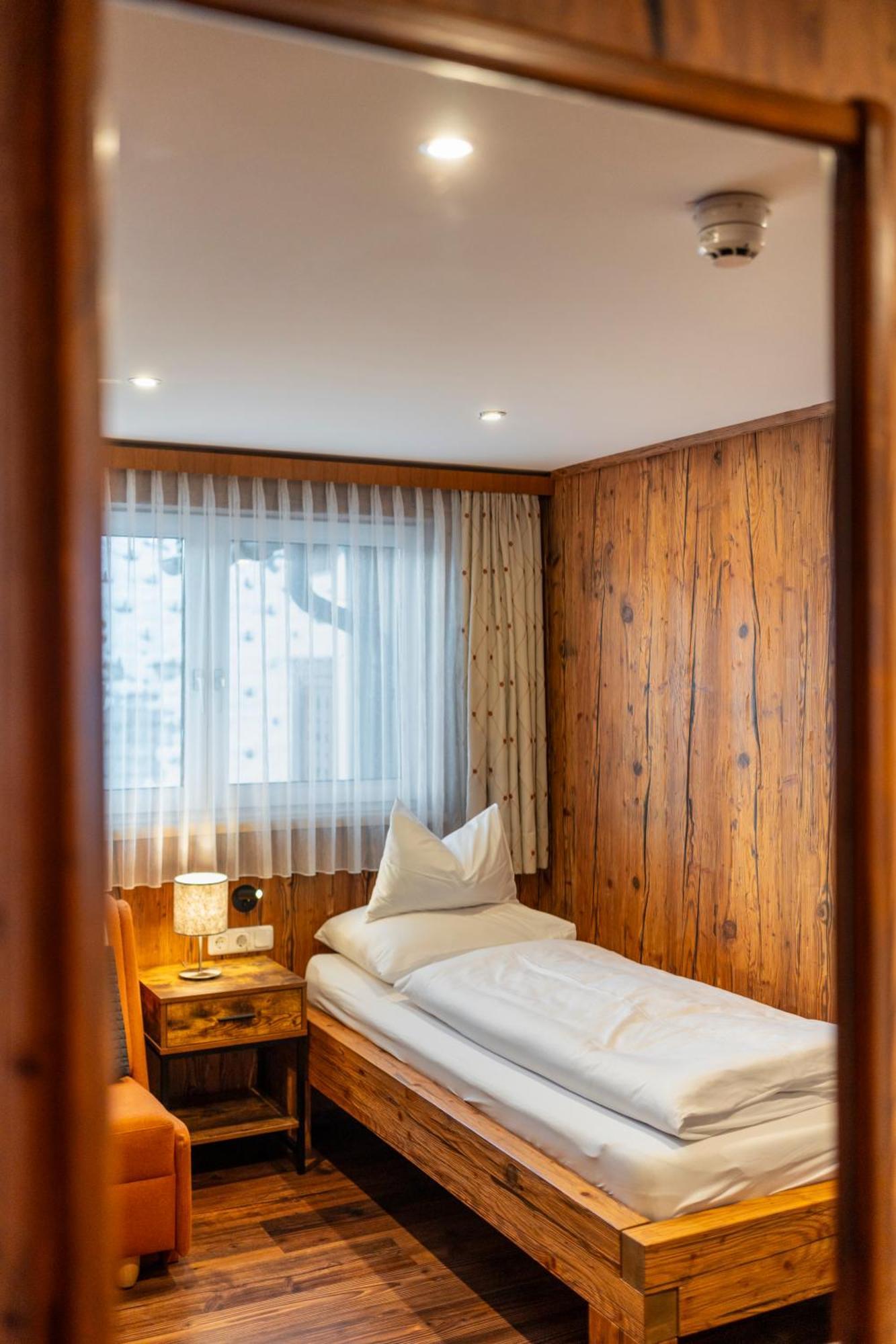 Wander- Und Wellnesshotel Kanzler Bad Mitterndorf Zewnętrze zdjęcie